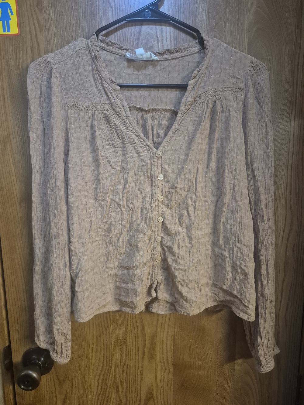 Hippy Rose Light Taupe Button-Front Women's Blouse.   BOX 46